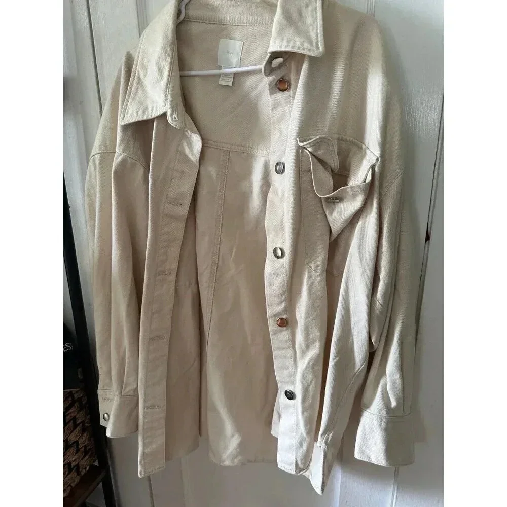 H&M Men’s size xl-2x-large button down jacket